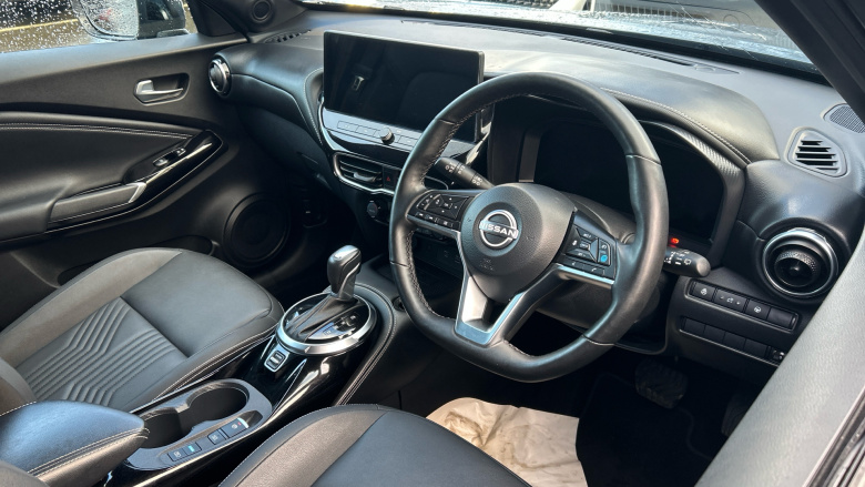 Nissan Juke 1.6 Hybrid Tekna 5dr Auto Hybrid Hatchback